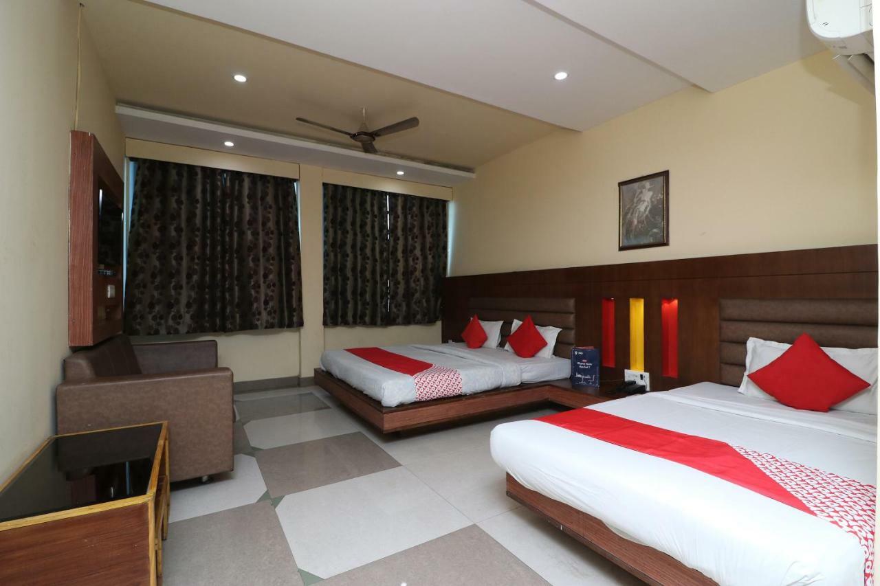 Oyo 24178 Hotel Vrindavan Regency Bikaner Esterno foto